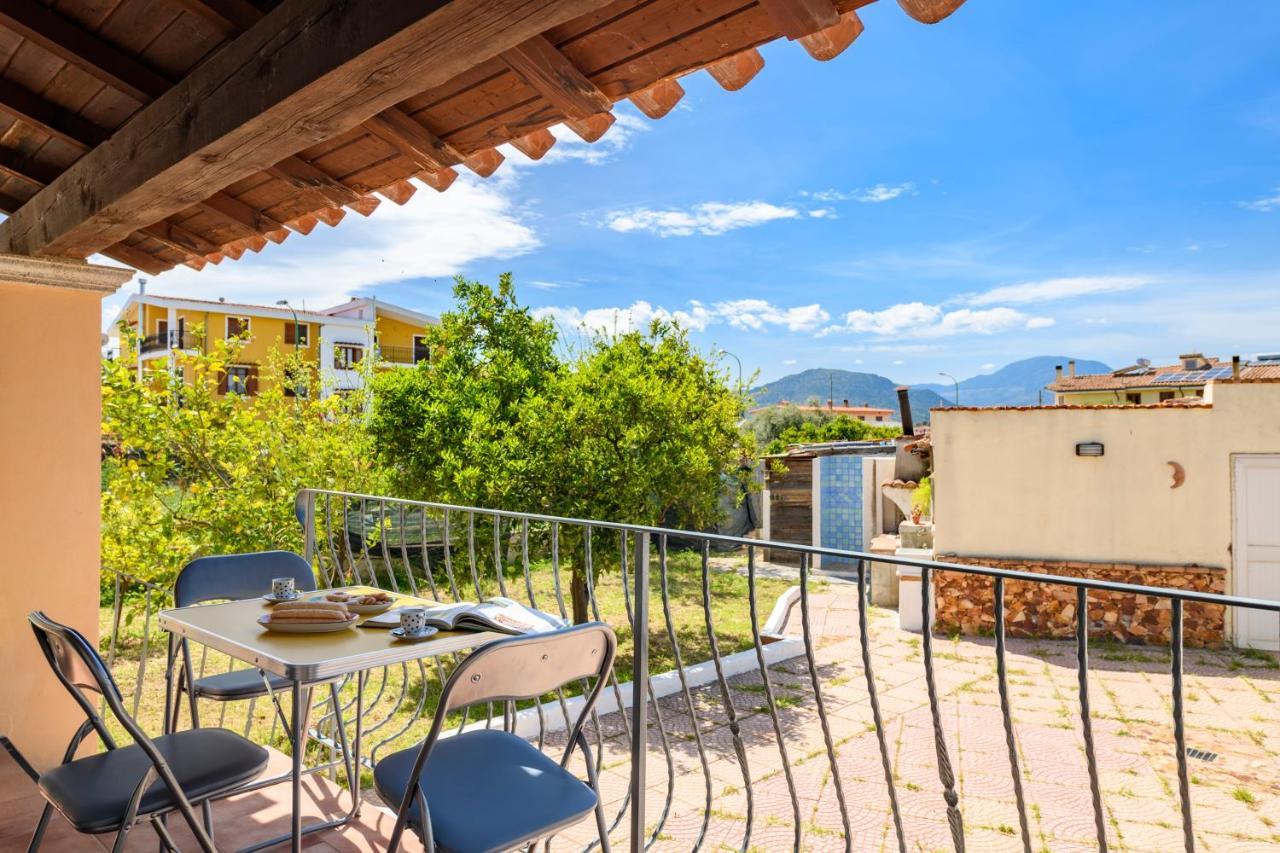 3 - Casa Con Giardino Lotzorai - Sa Crai Apartments Sardinian Experience Bagian luar foto